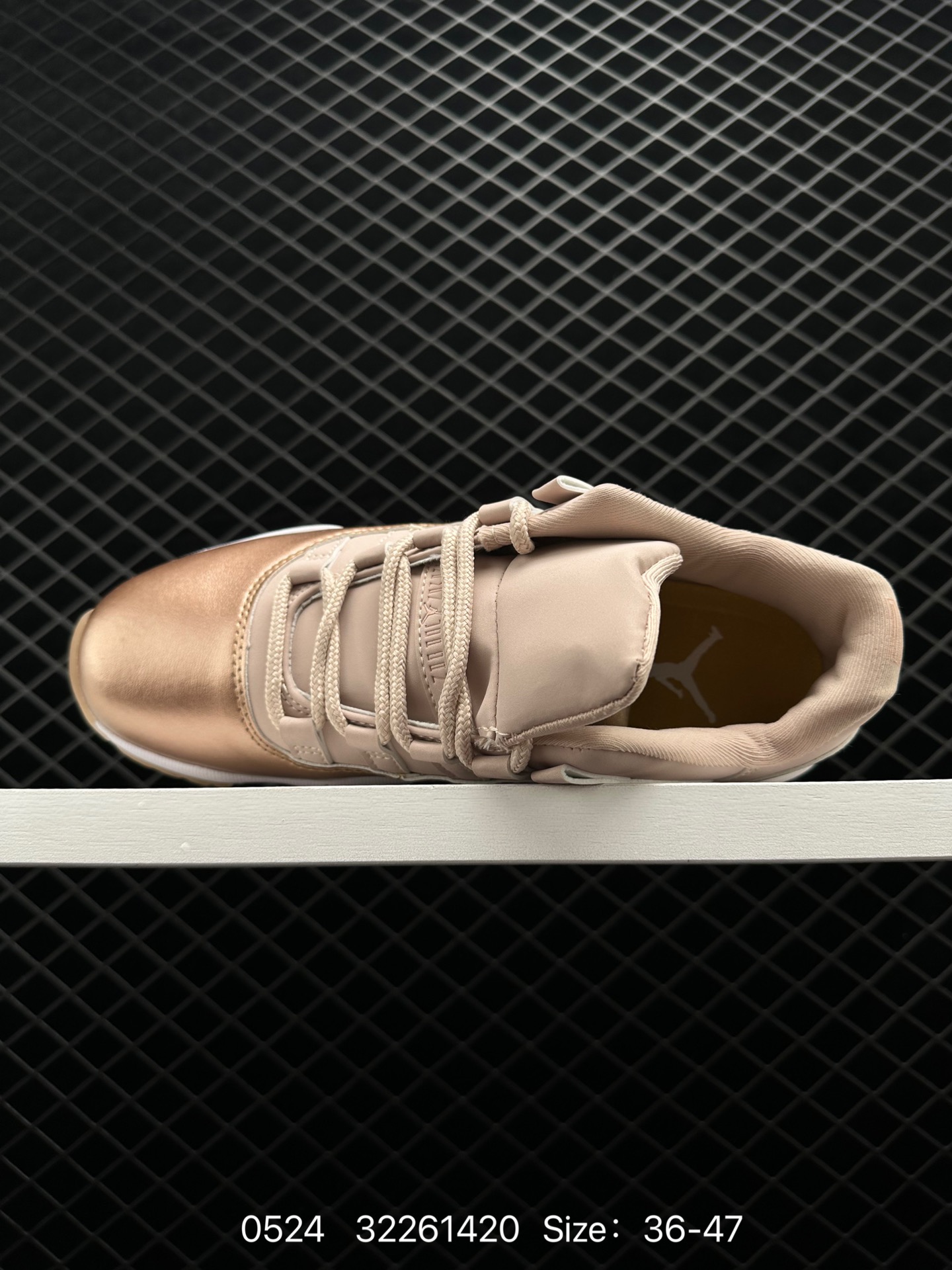 Air Jordan 11 Retro Low WMNS  “Barons”